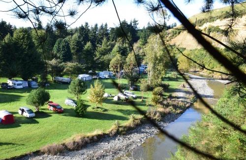 Herbert Cabin | Riverside Haven Lodge & Holiday Park