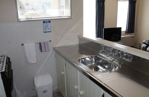 Whanganui Hotel | Riverview Motel