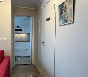 Sater Apartment | Rommelägenhet