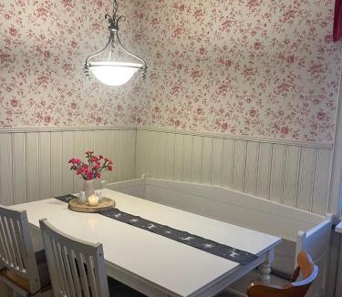 Arvidsjaur Bed & Breakfast | Room Sebi