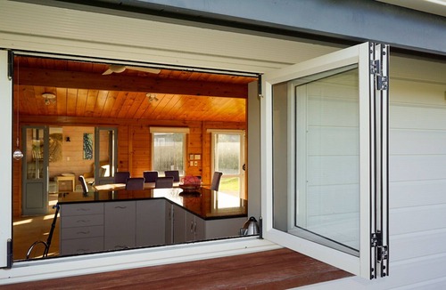 Omaha House | Roomy on Ruby