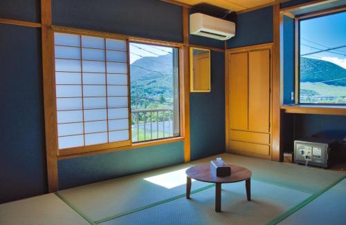 Hakone House | root hakone Bar & Guesthouse