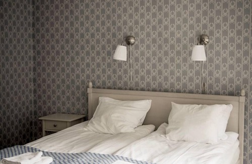 Tibro Bed & Breakfast | Ruders Egendom