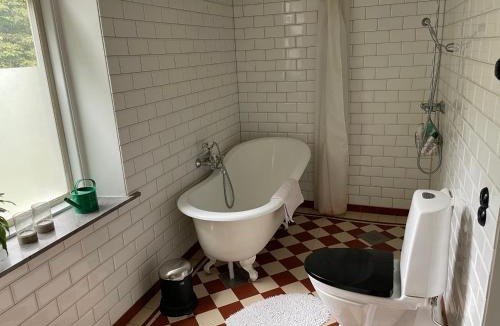 Flyinge House | Rum på Gårdstånga Prästgård