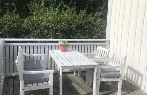 Holmsjo House | Rum på hästgård