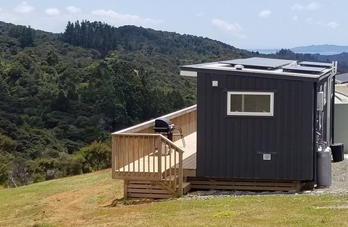 Far North District Cabin | Rural off grid tiny home near Taipa Beach and boat ramp, Doubtless Bay