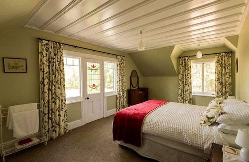 Ongaonga Cabin | Rustic Accommodation in Central Hawke's Bay in Ashley Clinton, North Island