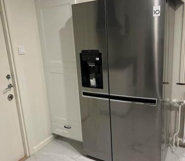Centrum Apartment | Rymlig 100 m2 lägenhet i centrala Borås-Salängen