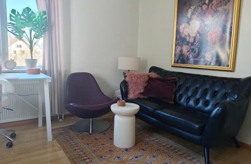 Umea Apartment | Rymlig 2-rumssvit nära Centralstationen - Anna Josefinas Stay