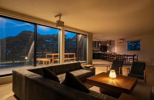 Futo Villa | SANA伊豆大室山 -Pool Villa-