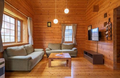 Hirafu House | Sapphire