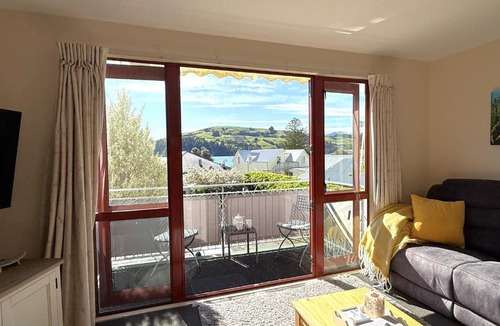 Akaroa House | Seaview Akaroa