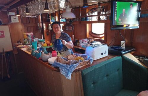 Oxelosund Boat Rental | Segelfartyget Libelle