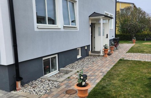 Vadstena Apartment | Semesterlägenhet