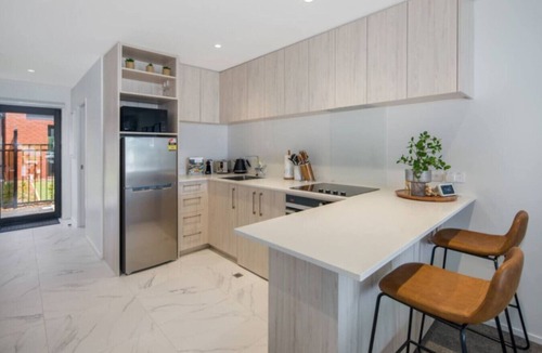 Lower Hutt Apartment | Serene Escape: Studio in Macky Street