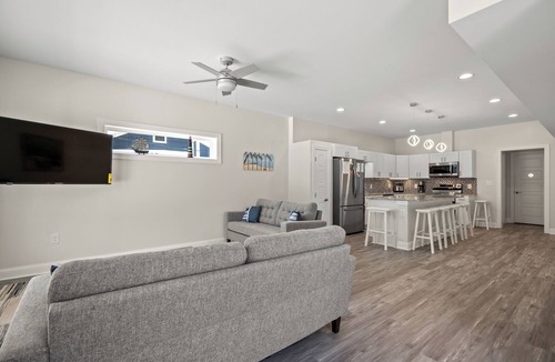Atlantic Beach House | Shell or High Water-3BR House-Short walk to Beach