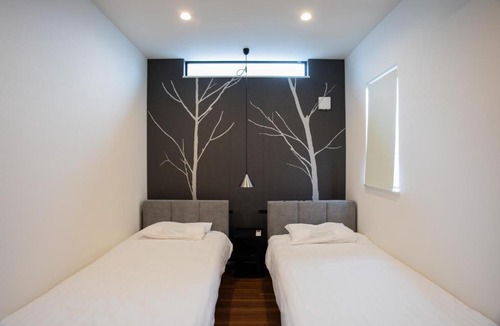 Hakodate Villa | Shiro