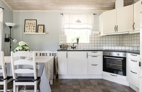 Kalvsvik House | Skärvudde Huset by Interhome