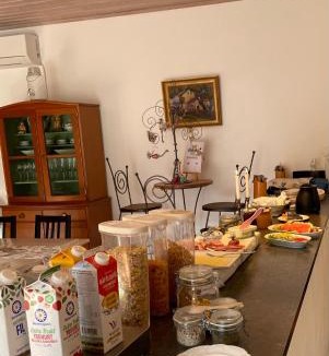 Laholm Bed & Breakfast | skummeslöv B & B