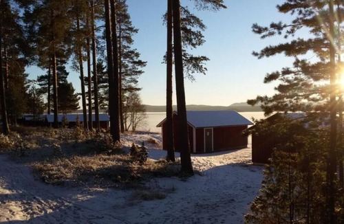 Dalarna House | Small Dala hut on a natural plot