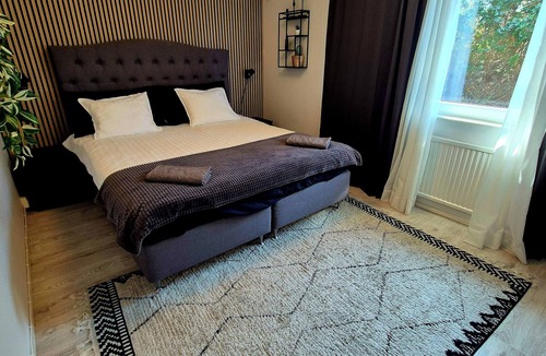 Oster Hostel | So Easy Stay