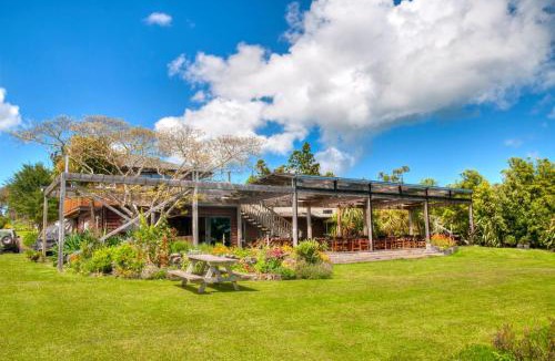 Raglan Cabin | Solscape