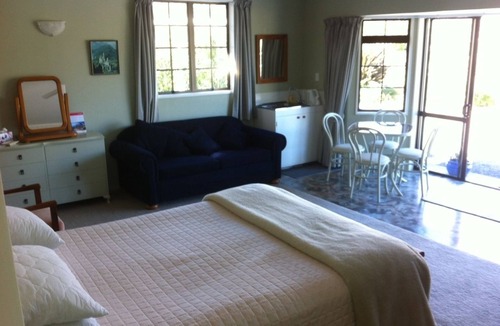 Pirongia Bed & Breakfast | Somersal Bed & Breakfast