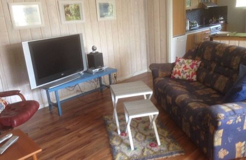 Munkedal Cottage | Sommarhus 55 m2, 2 Sovrum, 3 Säng