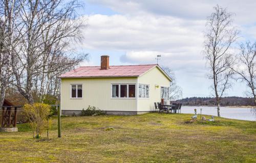 Listerby House | Sommarstuga med strandtomt