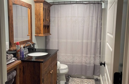 Cardiff Apartment | Southern End Junction II - A family focused, comfortable, and affordable stay.