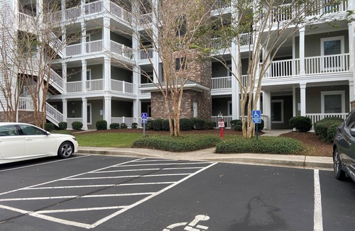 Central Myrtle Beach Villa | Spacious Myrtlewood Condo 2br, 2 Full BA With Lake View