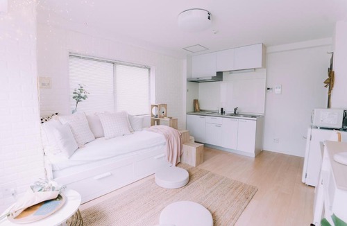 Higashinari Apartment | Spacious Osaka Apt Tsuruhashi K-Town JR 5 min