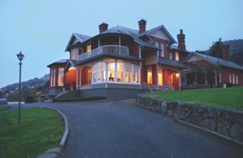Dunedin Cabin | St Leonards Lodge