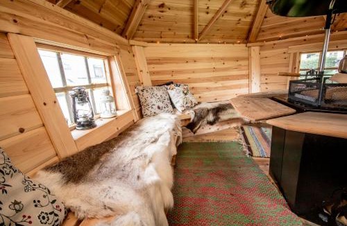 Falkenberg House | Stall Hällarp