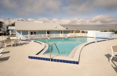 Reunion House | Starr Estates Marvel House Sunretreat Rv Park