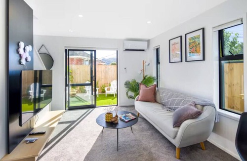 Wellington Region House | Staycation Treasure at Johnston