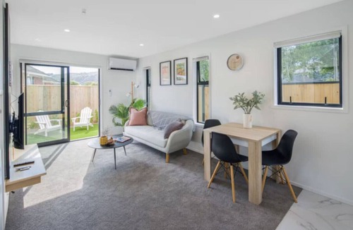 Wellington Region House | Staycation Treasure at Johnston