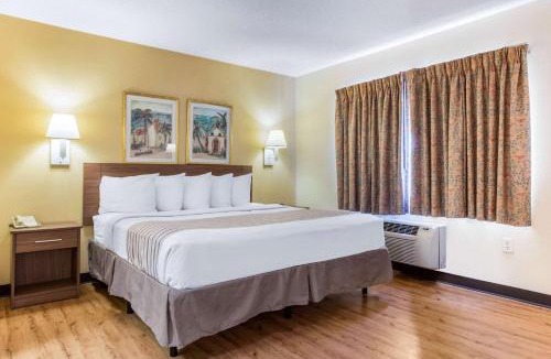 Myrtle Beach Hotel | Studio 6 Extended Stay - Myrtle Beach, SC