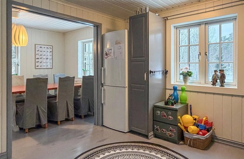 Saffle Municipality House | Stunning home in Säffle with WiFi