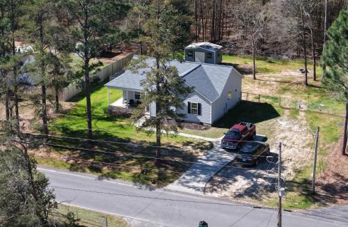 Clearwater House | Stylish 3bd 2bath home