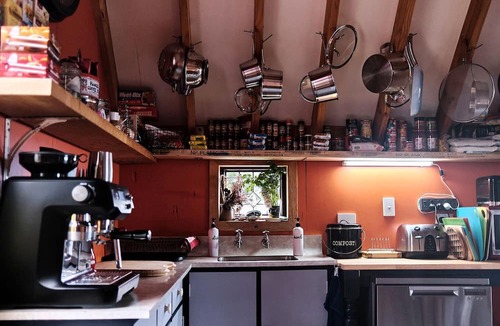 Hapuku Cottage | Stylish Accommodation near Kaikoura with Stunning Views