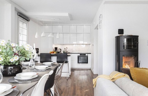Oster House | Sunset Getaway Group House in Malmö