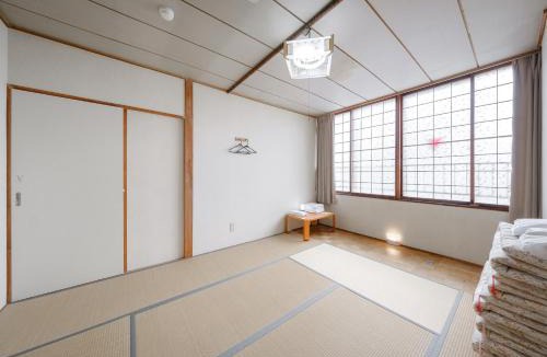 Hakodate Hostel | Super conveniently located The GUEST HOUSE HAKODATE BAY