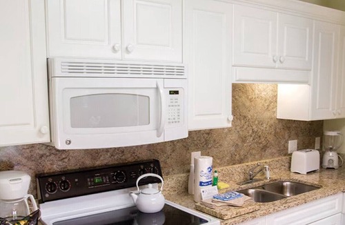 Surfside Beach Resort | Surfside Beach Summer Escape! 2 BDR, 2 Bath, 8 nights June 27 - July 5th, 2027
