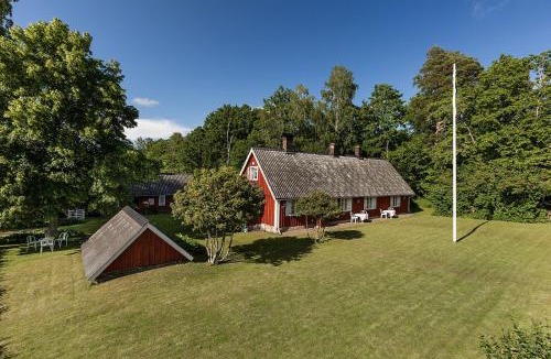 Falkenberg House | Swedish Idyll