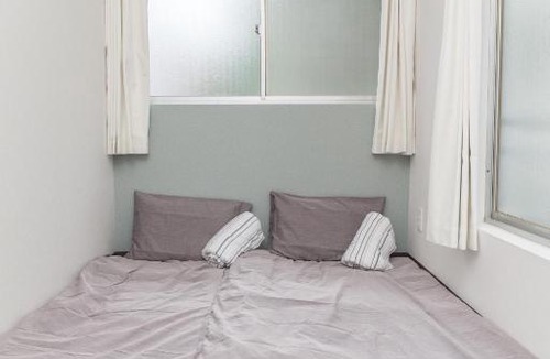 Honmachi Apartment | TaKoBeYa