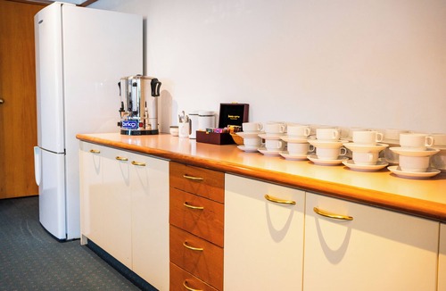 Tahunanui Hotel | The Beachcomber Hotel