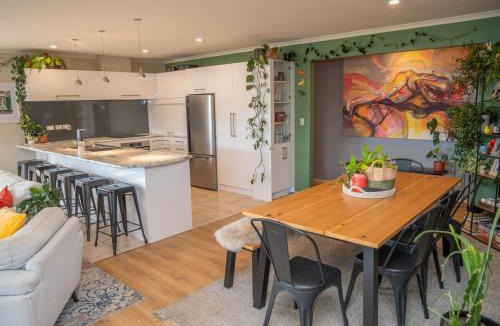 Mangonui House | The Mooring - Executive 4- Bedroom Home