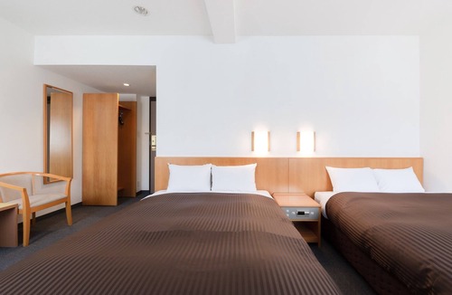 Chuo Hotel | The OneFive Osaka Sakaisuji