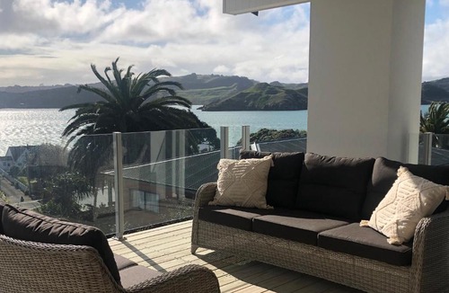 Raglan House | The Sea Rose